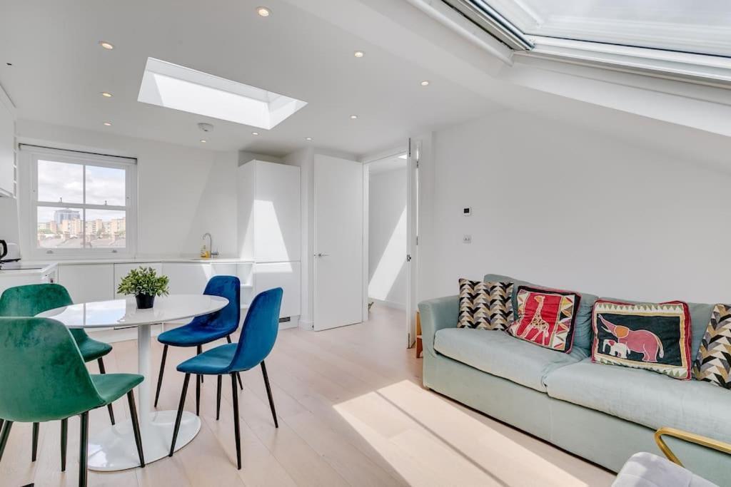 Modern 1 Bedroom Flat In Battersea Londra Exterior foto
